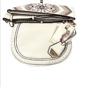 Jessica Simpson Lani Flap Crossbody White Bag 7S51836 Handbag Purse NWT 🌸